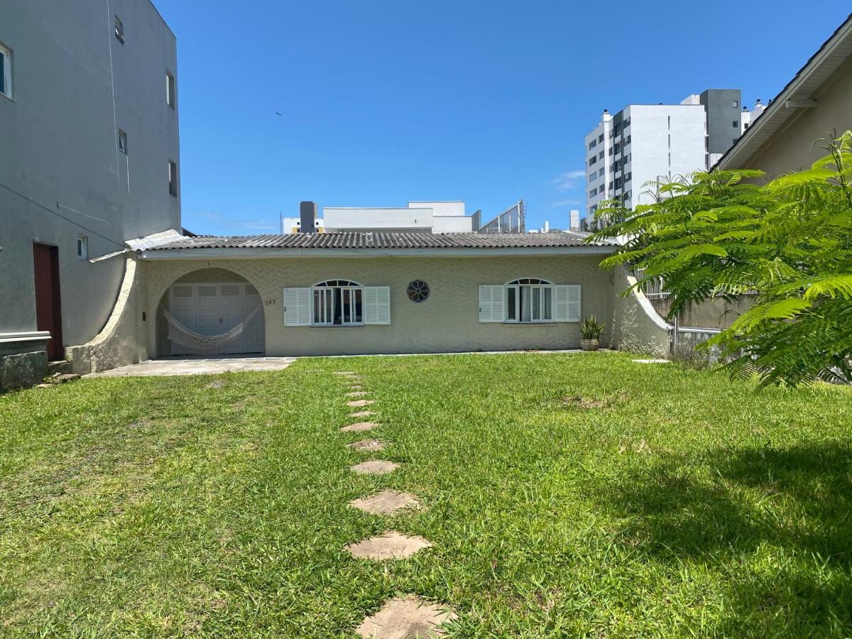 Casa No Centro De Torres E A 800 M Da Praia Grande Eksteriør billede